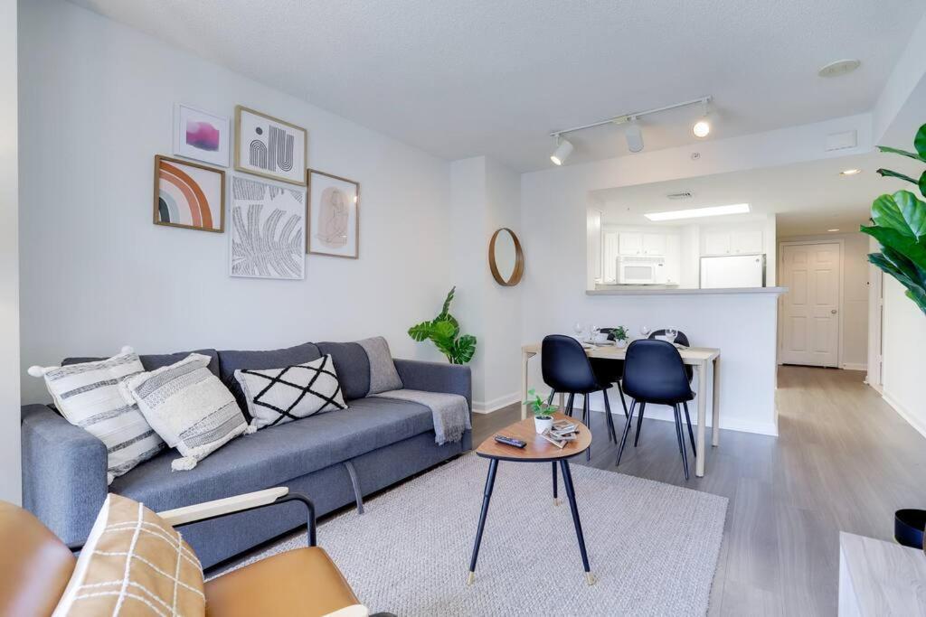 Bright Apartment Walk To Ballston Metro Arlington Extérieur photo