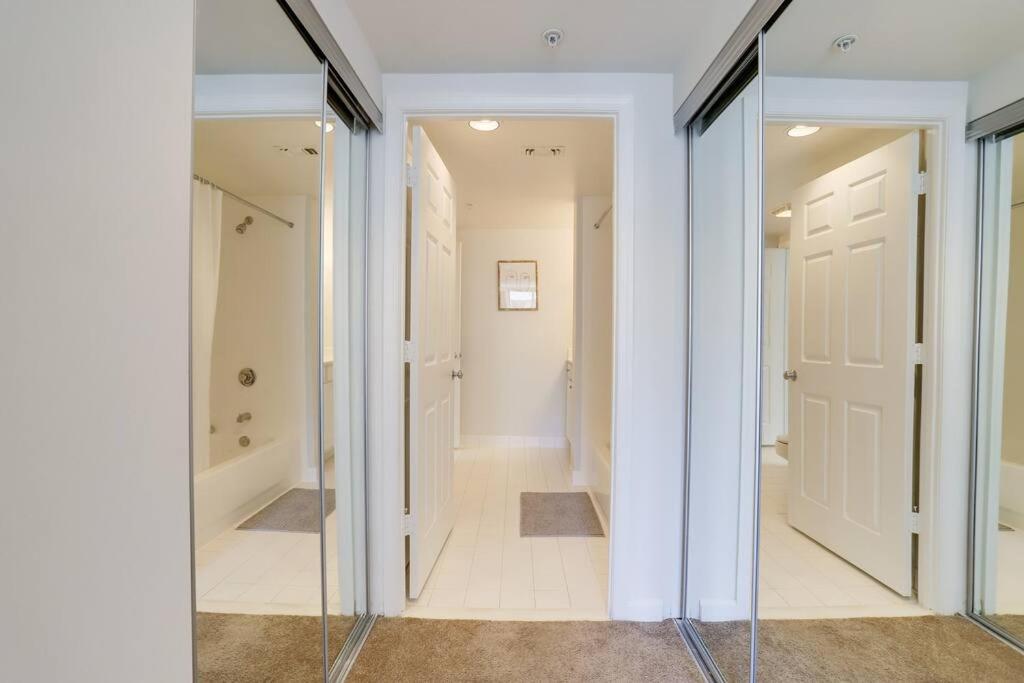 Bright Apartment Walk To Ballston Metro Arlington Extérieur photo